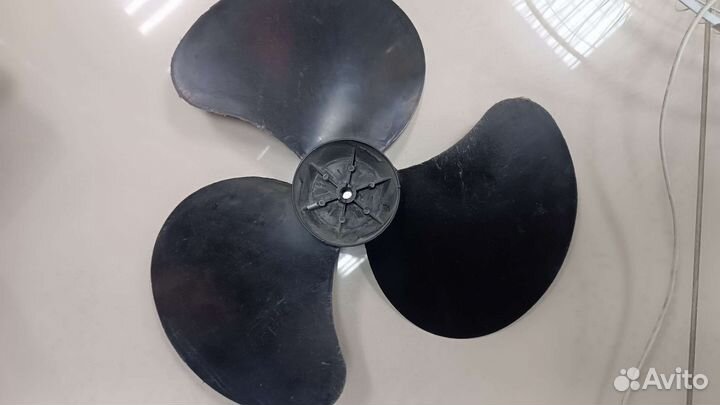 Вентилятор напольный на запчасти