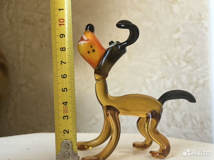 Собачка из выдувного стекла