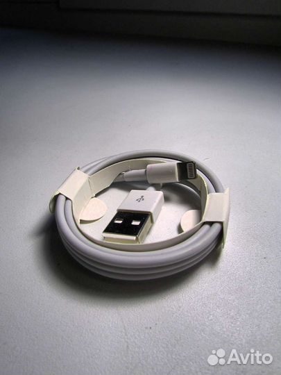 Зарядный провод iPhone