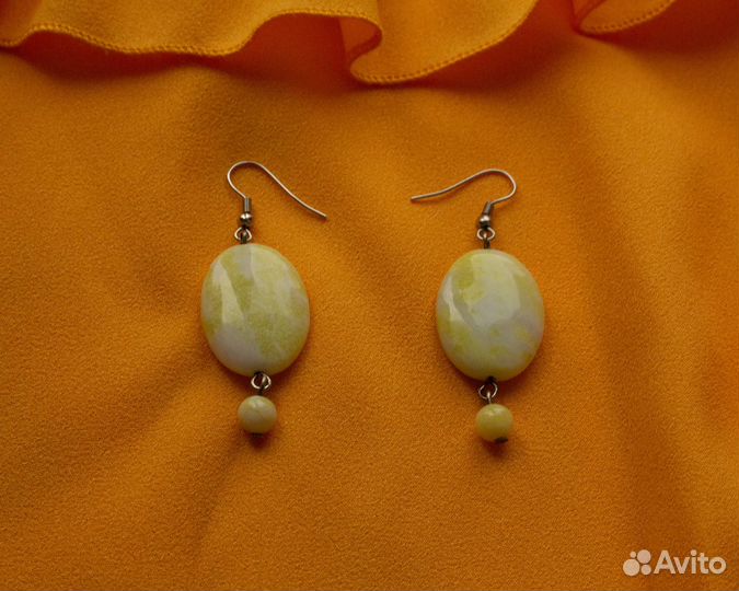 Серьги с камнями