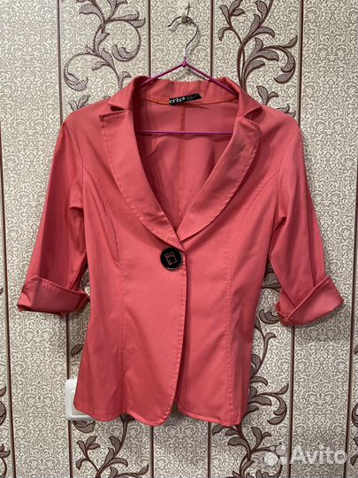 Вещи женские 42-44 за киндер