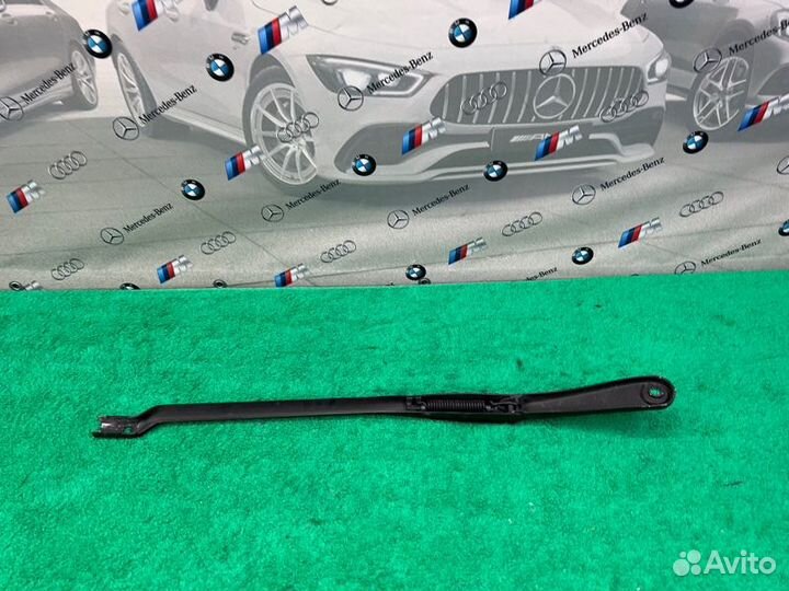 Поводок стеклоочистителя правый Bmw 5 G30 B47D20A