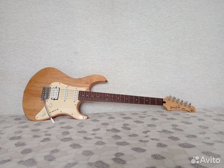 Электрогитара yamaha pacifica 112J Yellow Natural
