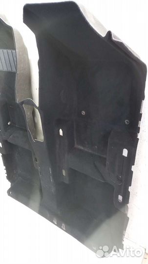 Ковролин салона Volkswagen Tiguan 2