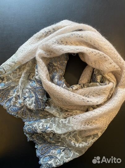 Палантин вязаный