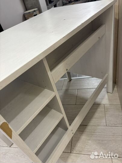 Письменный стол IKEA