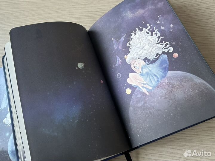 Блокнот с полностью цветными листами