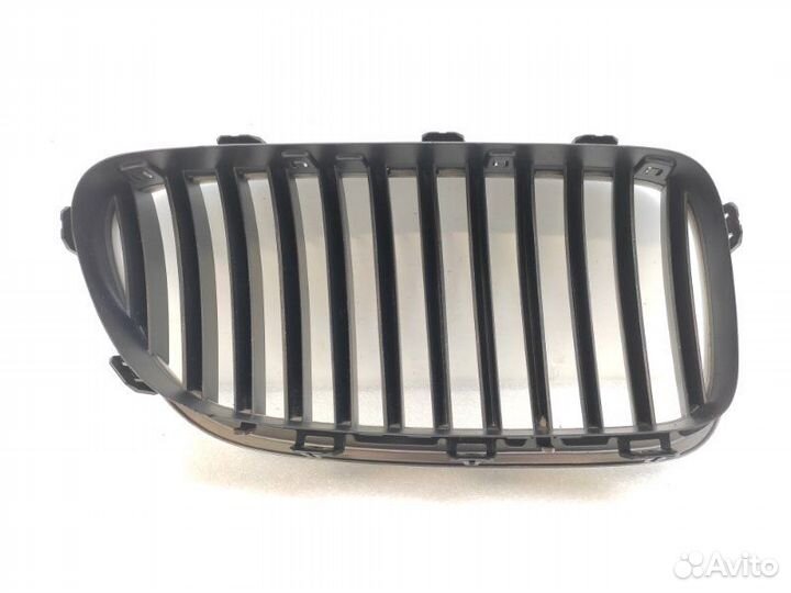 Решетка радиатора передняя левая Bmw 5-Series F10