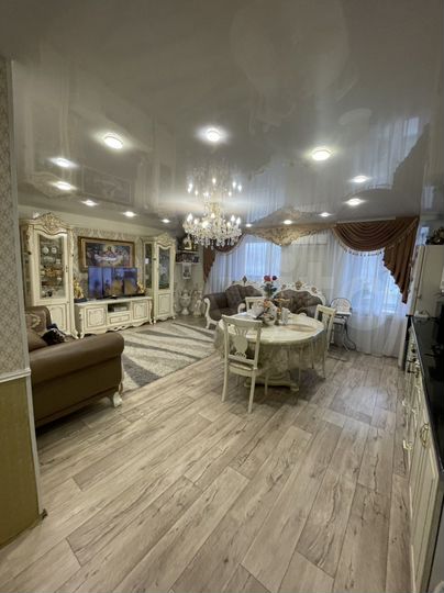 2-к. квартира, 52 м², 5/5 эт.