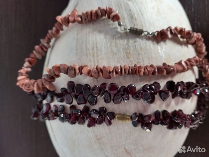 Колье бусы натуральный камень