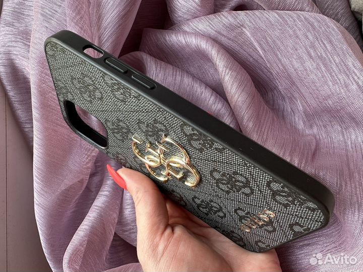 Чехол Guess на iPhone 12 / 12 pro