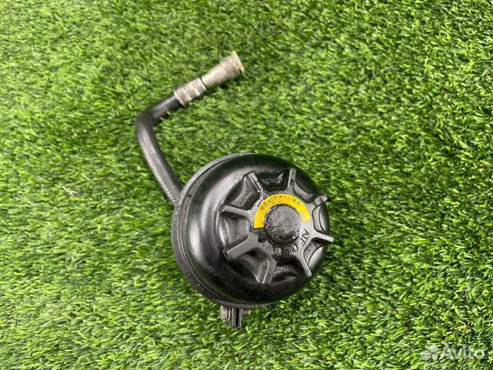 Бачок гидроусилителя руля Bmw X5 E53 M54B30 2005