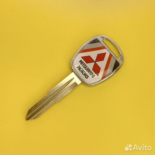 Ключ Зажигания Mitsubishi Mit8