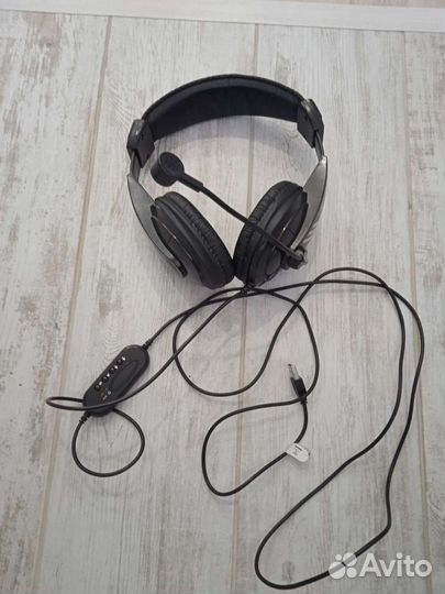 Наушники Defender с микрофоном и USB