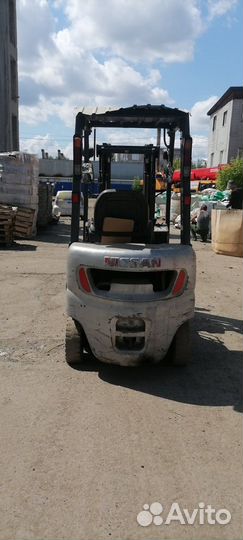 Вилочный погрузчик Nissan NL01A15D, 2007