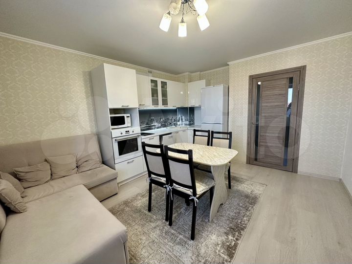 2-к. квартира, 53 м², 5/14 эт.