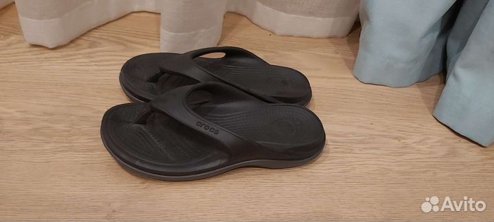 Шлепанцы crocs