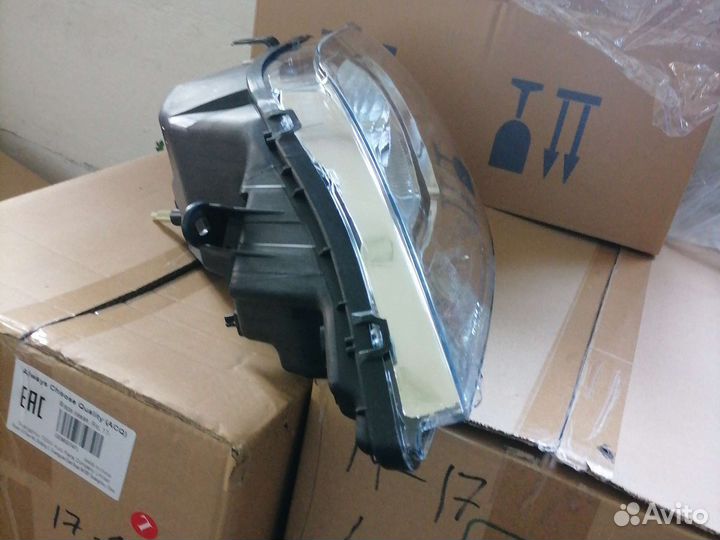 Фары Renault Logan 1 2009-2014