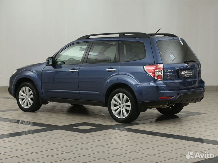 Subaru Forester 2.0 AT, 2011, 219 000 км