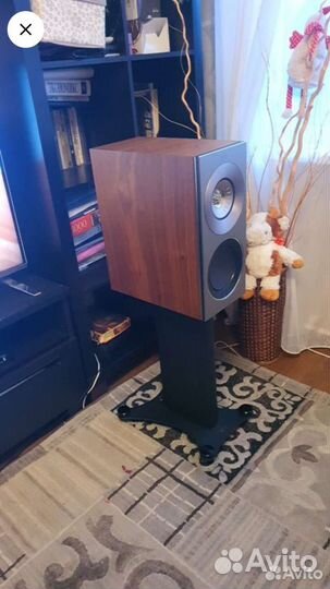 Kef Reference 1