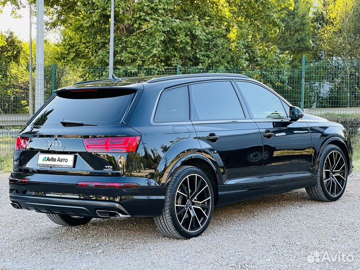 Audi Q7 3.0 AT, 2018, 155 100 км