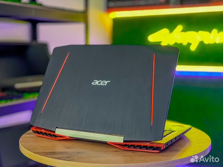 Игровой ноутбук Acer: i7 + GTX1050Ti + SSD