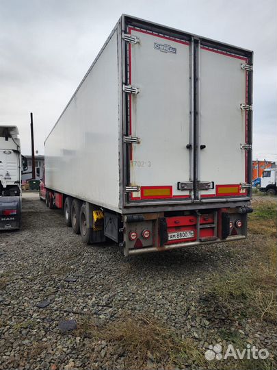 Freightliner Columbia с полуприцепом, 2003