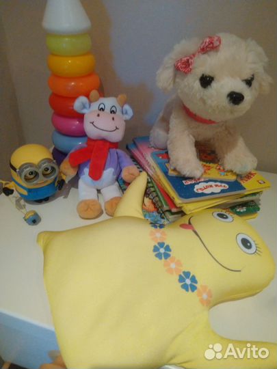 Пазлы, книжки, игрушки