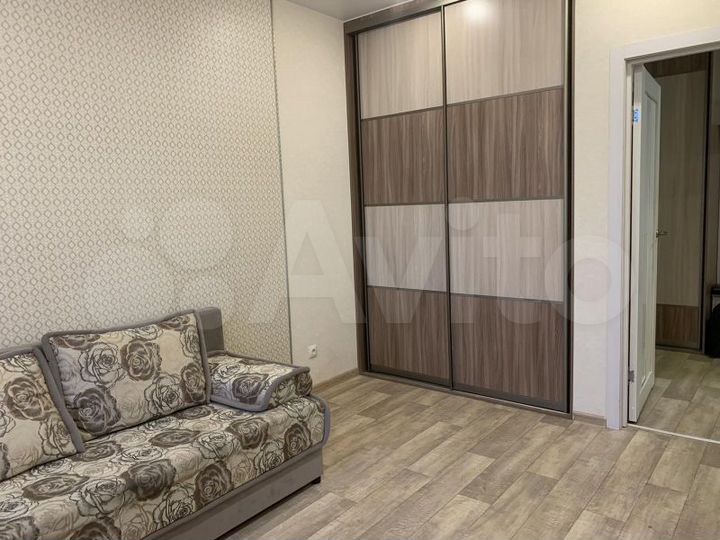 2-к. квартира, 65 м², 13/19 эт.