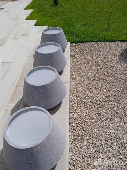 Вазон для цветов