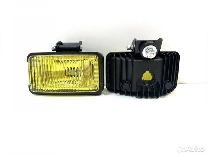 Противотуманные фары желтый свет