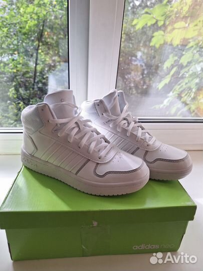 Кроссовки женские adidas