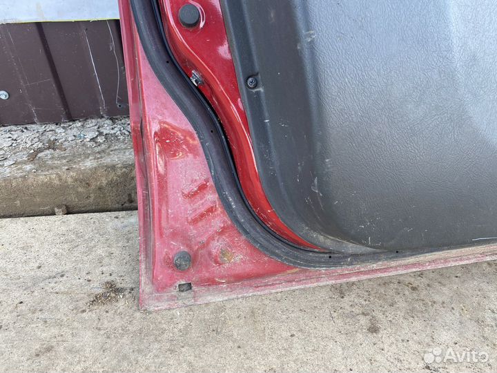 Дверь передняя левая mitsubishi space star