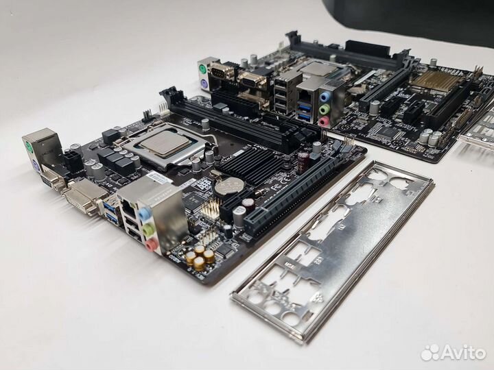 Материнская плата 1151