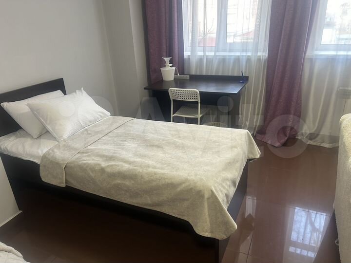 Комната 25 м², 1/3 эт.