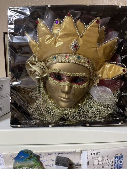 Маска декоративная
