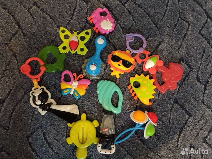 Игрушки погремушки