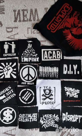 Нашивки в стиле панк