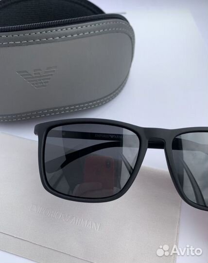 Очки emporio armani черные поляризационные
