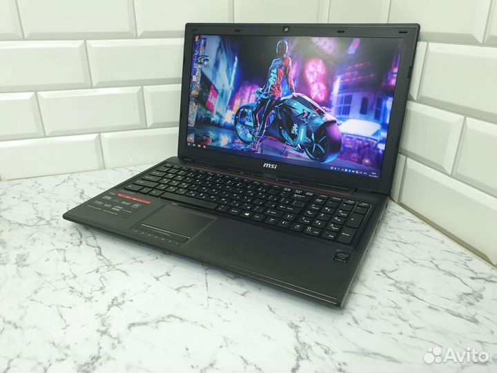 Ноутбук MSI i5 + GTX 950 2 GB