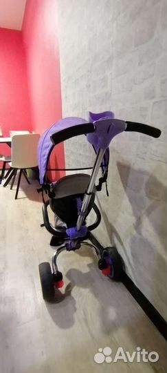 Детский велосипед трехколесный с ручкой
