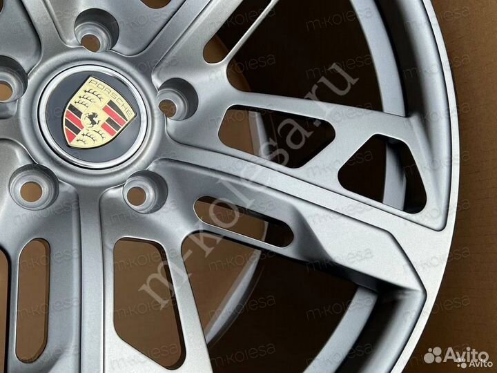 Кованые диски R22 Porsche Macan