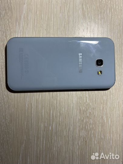 Samsung Galaxy A5 (2017) SM-A520F/DS, 3/32 ГБ