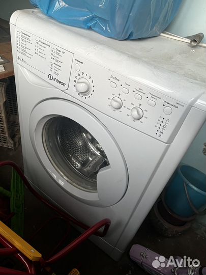 Стиральная машина бу indesit
