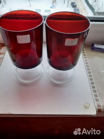 Бокалы рубинового стекла