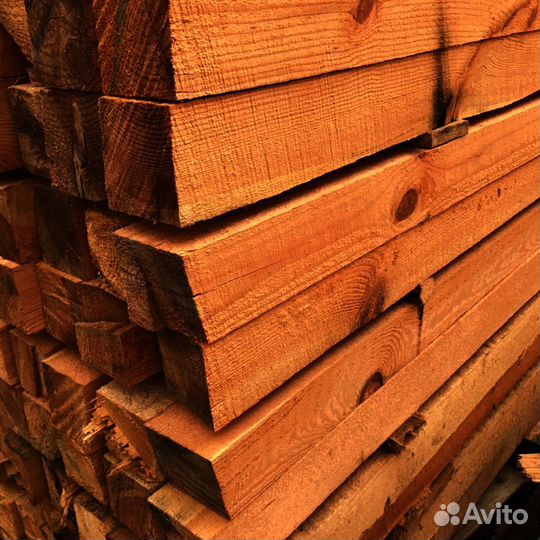 Экологические постройки с досками из лиственницы