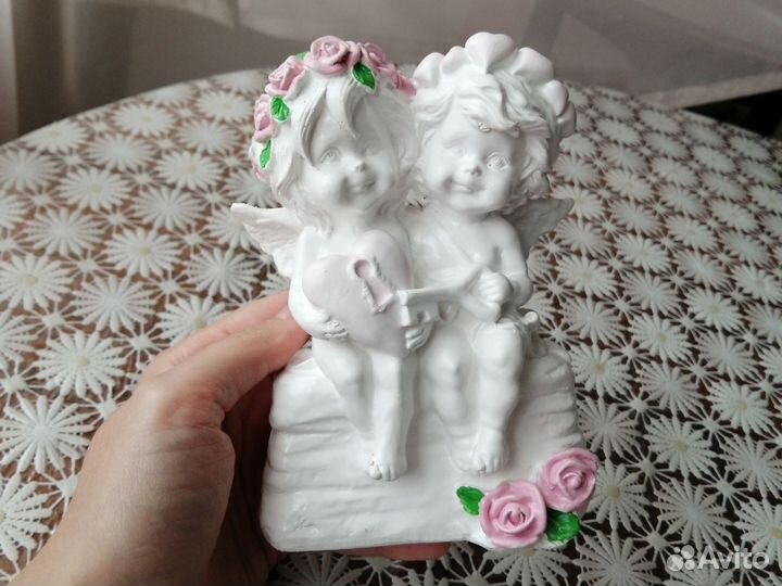 Статуэтка ангелы
