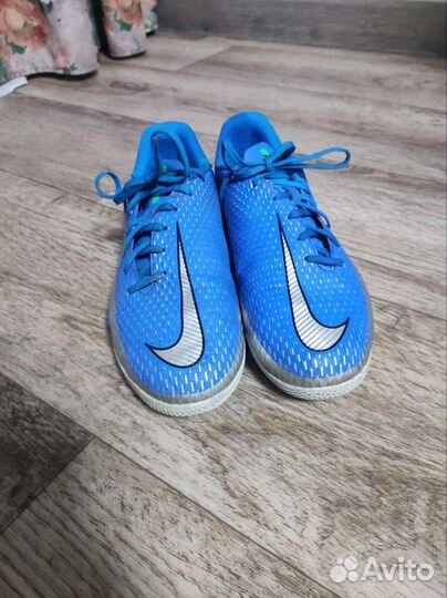 Бутсы Nike Phantom
