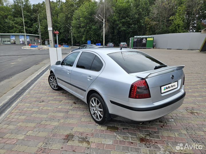 Skoda Octavia 1.6 МТ, 2008, 128 000 км