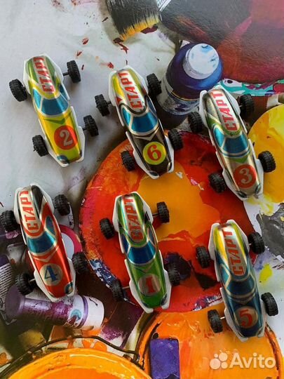 Игрушечные машинки